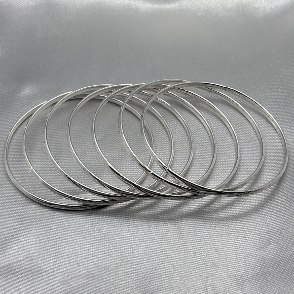 #SE103 - Semanario Circular Diamantado Aleatorio Terminado Almendrado Plata - CE22.7