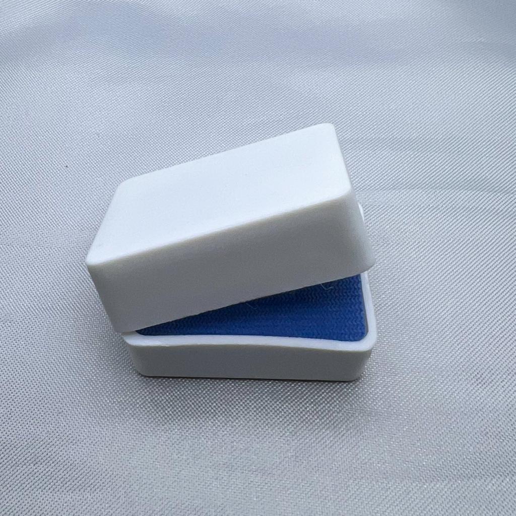 #ACC104 - Caja Para Broquel Blanca