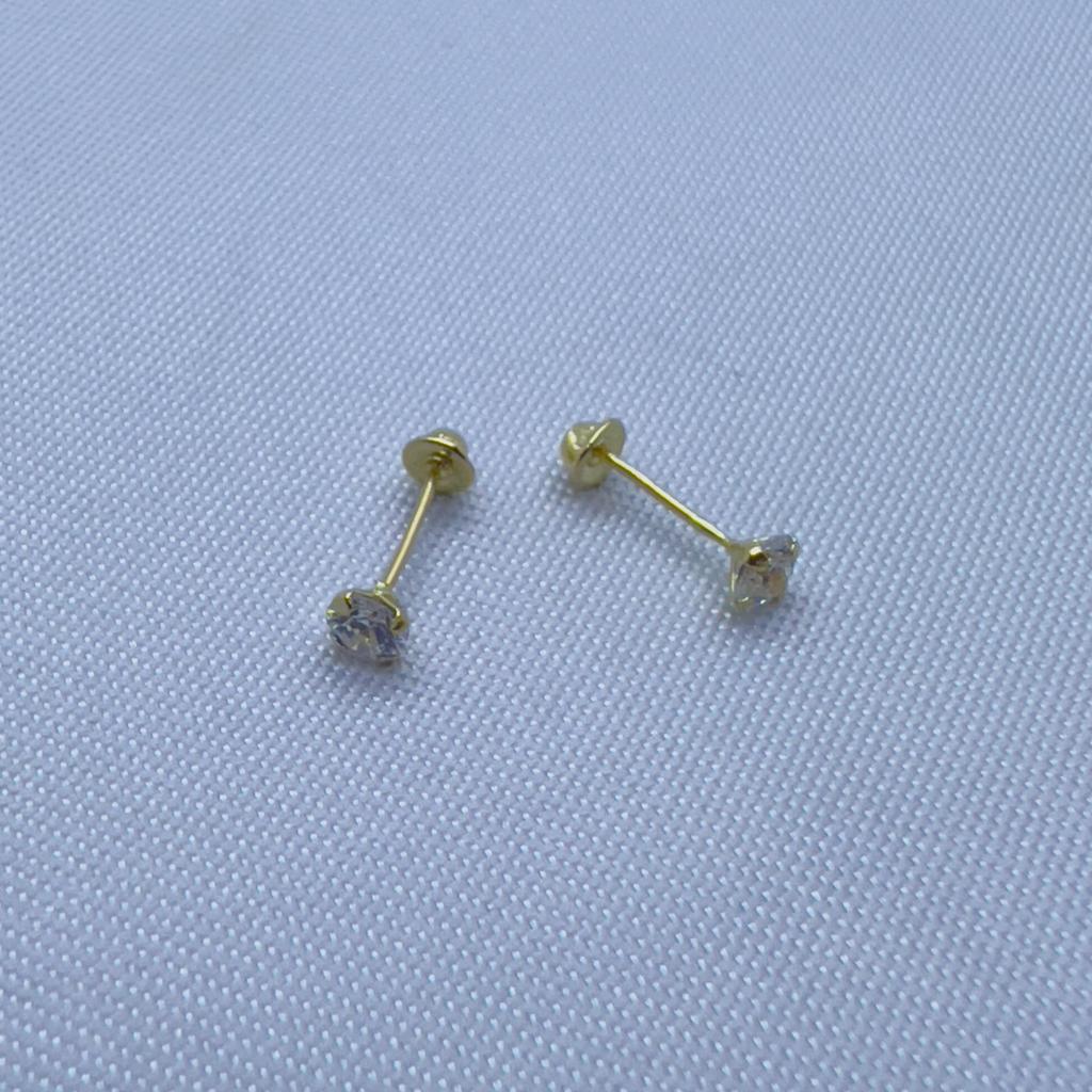 #B14106 - Broquel Recto De Oro 14K 3mm De 4 Uñas