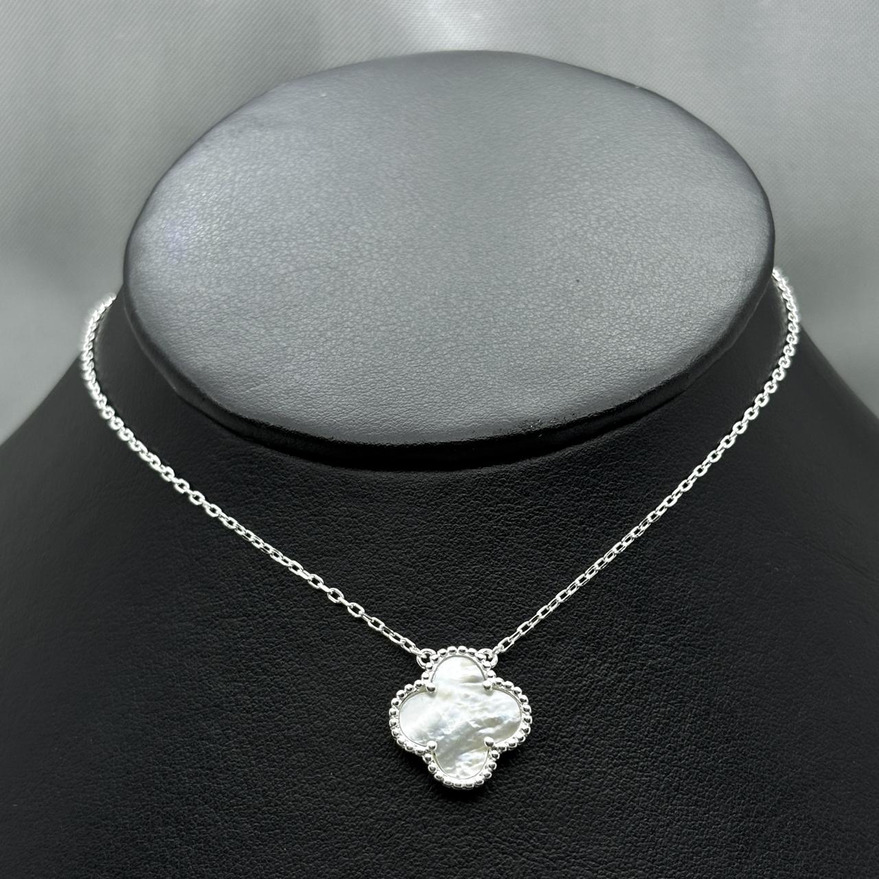 #G108 - Gargantilla Trébol Tipo Van Cleef Plata - B14/3.0