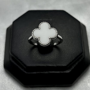 #J110 - Juego Dije/Anillo/Aretes De Trébol Tipo Van Cleef - PU10.4