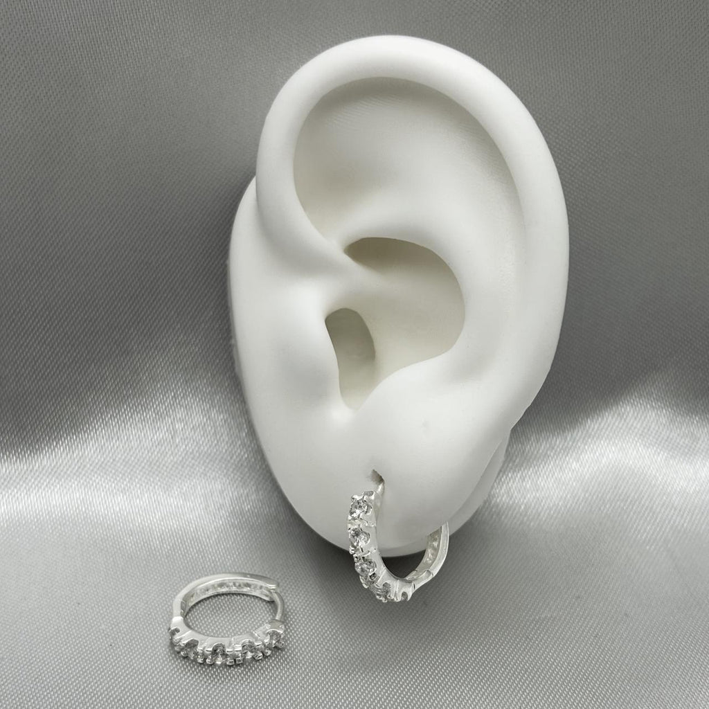 #H121 - Huggie Con Piedra Zirconia Plata- F2.6
