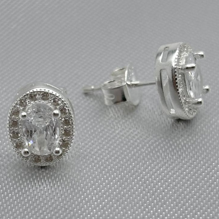#BR138 - Broquel Ovalado Con Zirconias - LL2.1