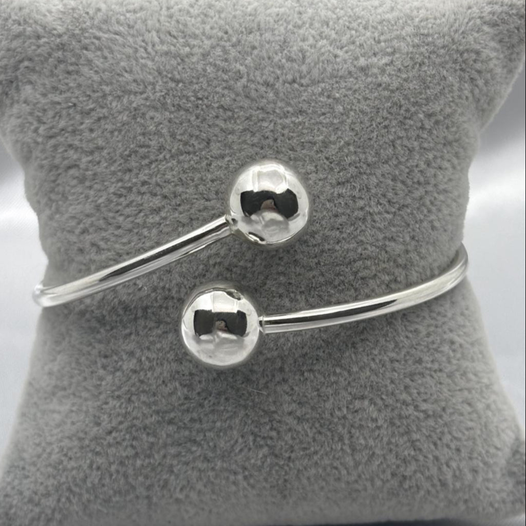 #PA147 - Pulsera Rígida Esferas De Plata - F9.0