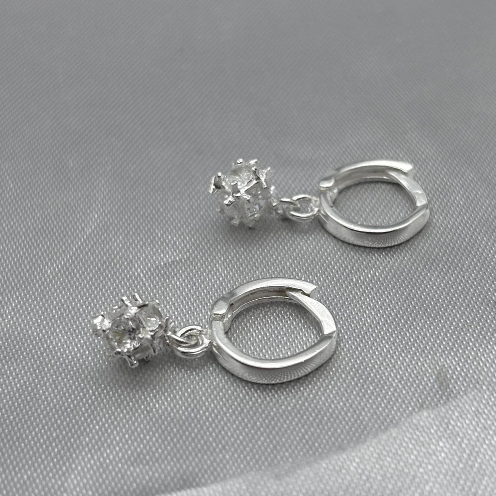 #H160 - Huggie Colgante Elegante Plata - F2.6