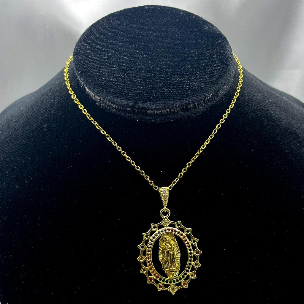 #GOL124 - Gargantilla Virgen De Guadalupe Con Zirconias Oro Laminado 18K