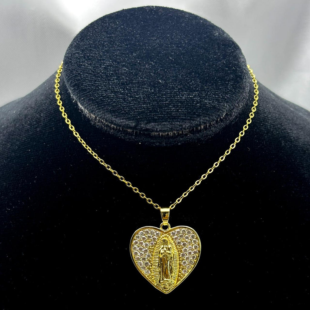 #GOL132 - Gargantilla Corazón Virgen De Guadalupe Con Zirconia Oro Laminado 18K