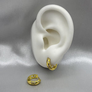 #HOL125 - Huggies Corazónes Con Zirconias Oro Laminado 18K