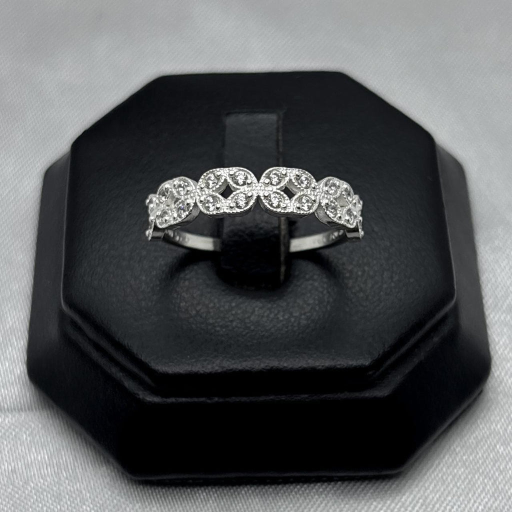 #AD259 - Anillo Con Zirconia Plata - B09/2.3