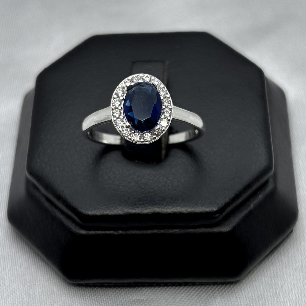 #AD202 - Anillo Elegante Con Zirconia Plata - A09/2.5