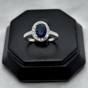#AD202 - Anillo Elegante Con Zirconia Plata - A09/2.5