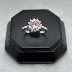 #AD110 - Anillo Flor Con Zirconia Plata - B09/2.1