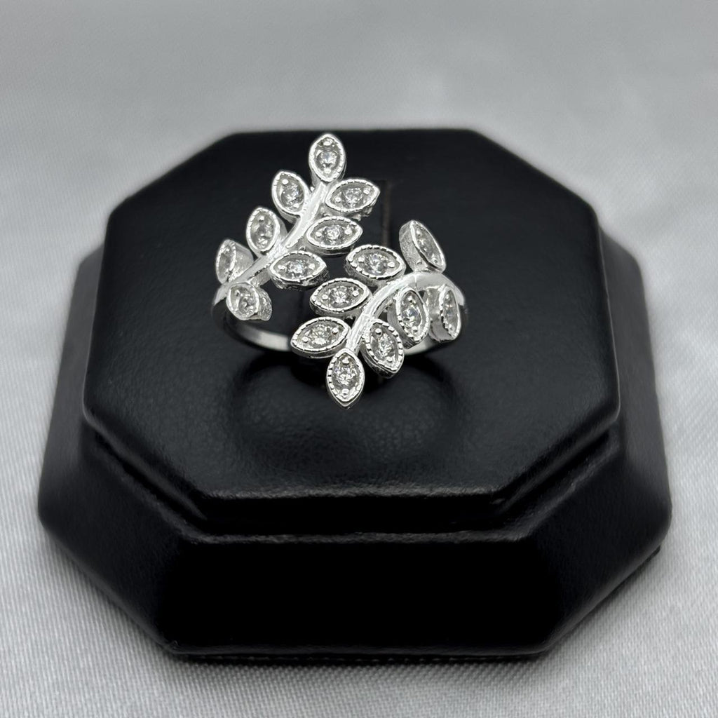#AD242 - Anillo Ajustable Rama Acacia Con Zirconia Plata - A09/3.0