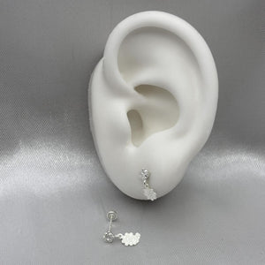 #BR291 - Broquel Margarita Con Zirconia Plata - F44