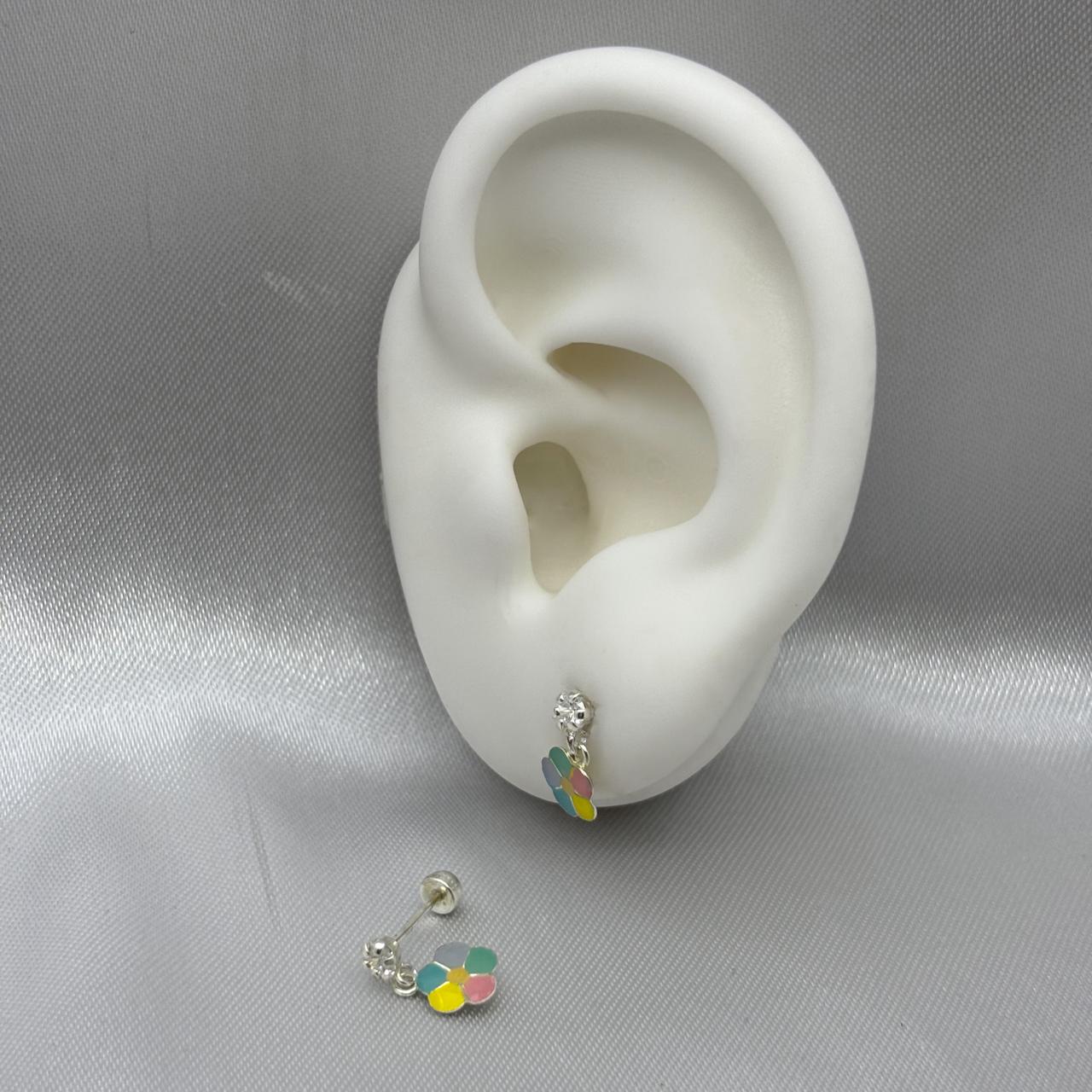 #BR281 - Broquel Flor Esmaltada Con Zirconia Plata - F41