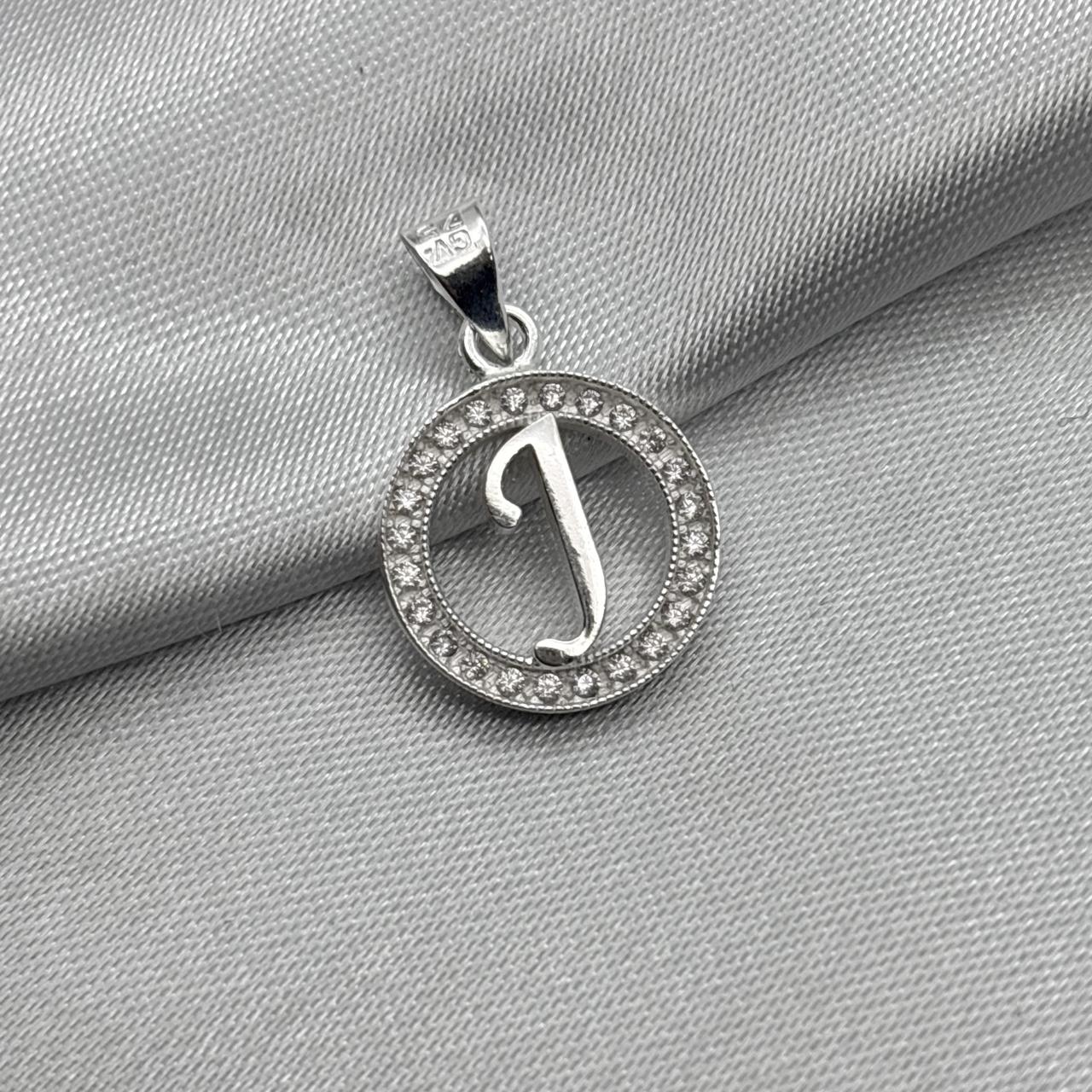 #D495 - Dije Circular De Letra Con Zirconia Plata - ZC2.2