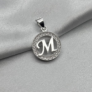 #D495 - Dije Circular De Letra Con Zirconia Plata - ZC2.2