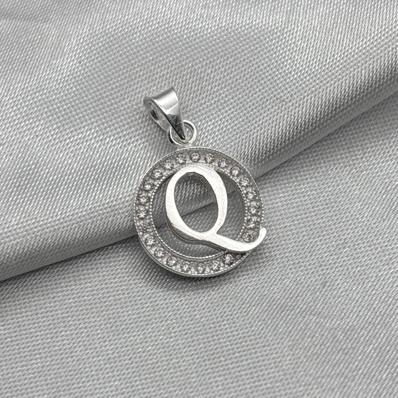 #D495 - Dije Circular De Letra Con Zirconia Plata - ZC2.2