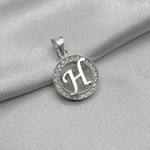 #D495 - Dije Circular De Letra Con Zirconia Plata - ZC2.2