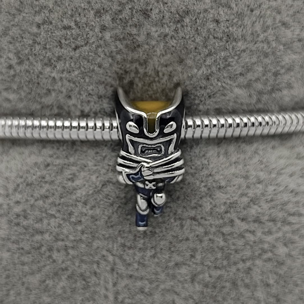 #PAN457 - Charm Wolverine Plata- IC2.8