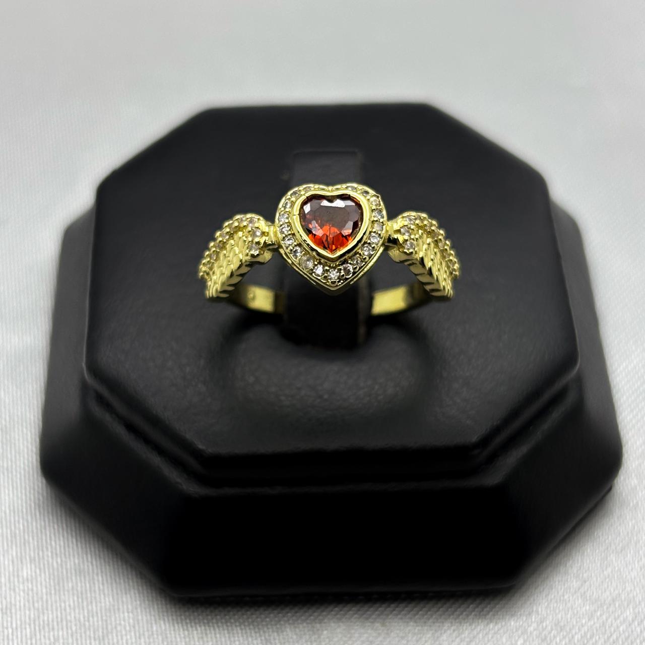 #AOL140 - Anillo Ajustable Corazón Con Zirconia Oro Laminado 18K