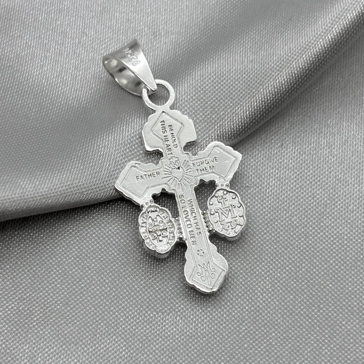 #D530 - Dije Cruz De La Trinidad Plata - A09/3.9