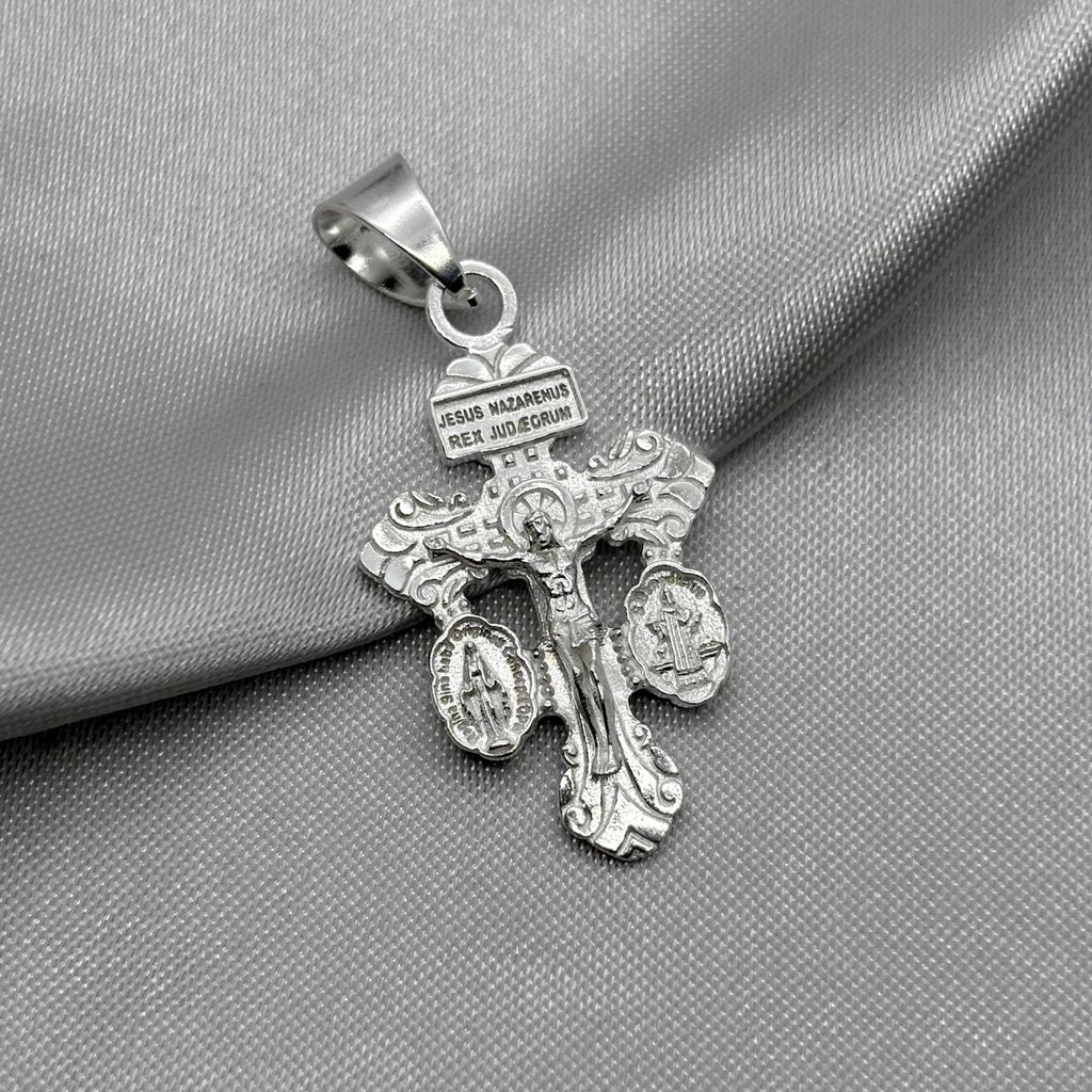 #D530 - Dije Cruz De La Trinidad Plata - A09/3.9