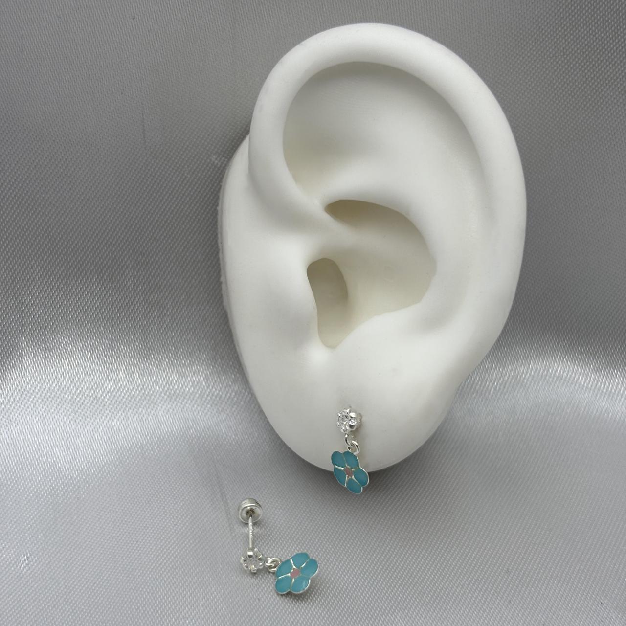 #BR281 - Broquel Flor Esmaltada Con Zirconia Plata - F41