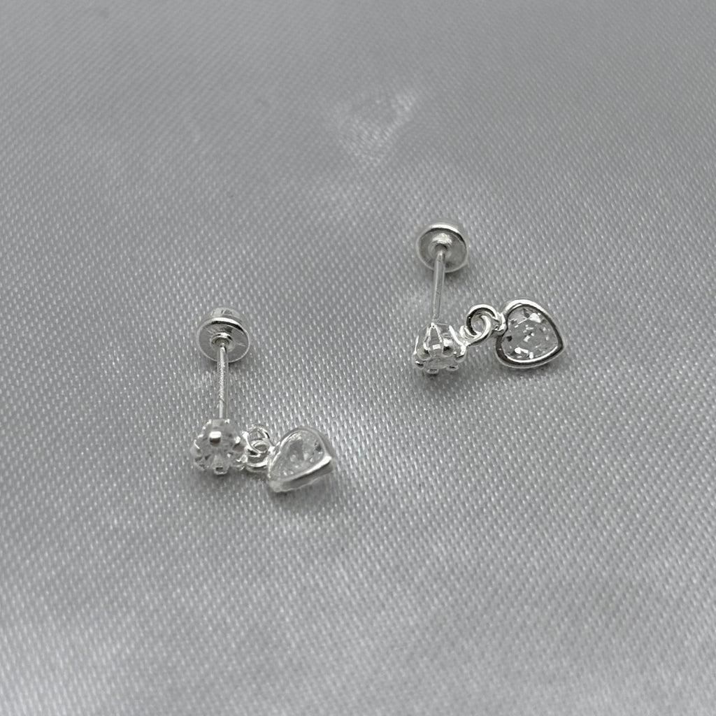 #BR276 - Broquel Corazón Con Zirconia Plata - F45