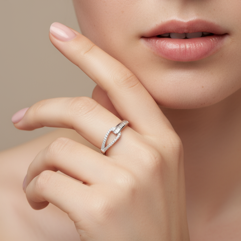 #AD430 - Anillo Con Piedra De Zirconia Plata - B12/2.0