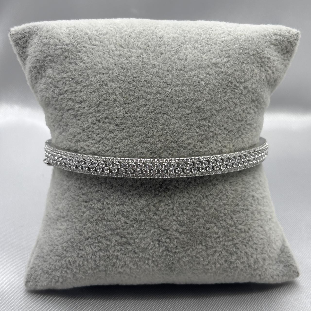 #PA493 - Pulsera Rigída Con Zirconia Plata/Baño De Rodio - B11/13.1