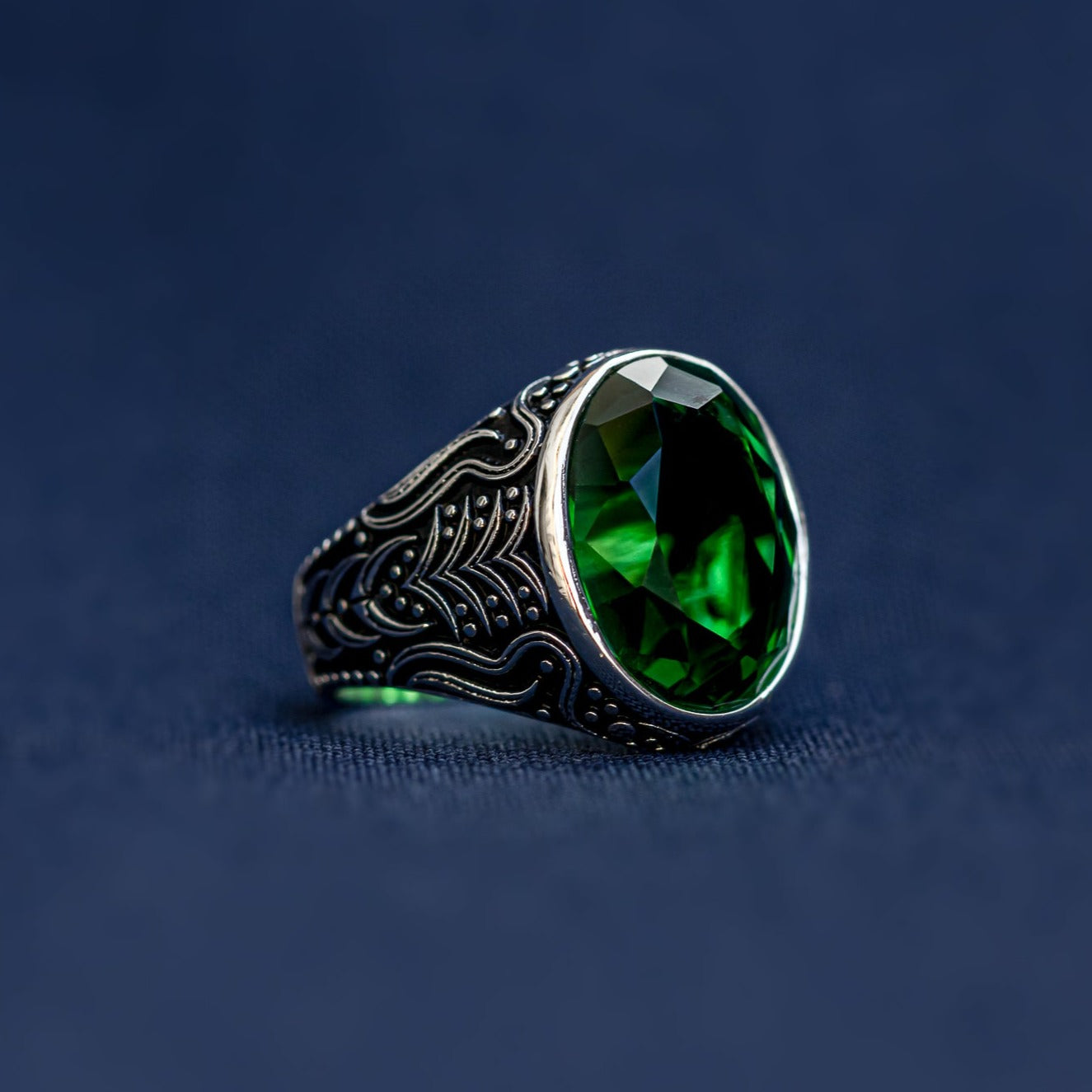 #AC138 - Anillo De Caballero/Hombre Piedra Zirconia Plata - IC8.0