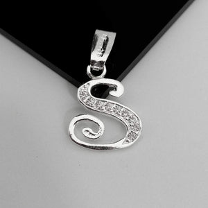 #D116 - Dije De Letra Con Zirconia De Plata - B09/1.5