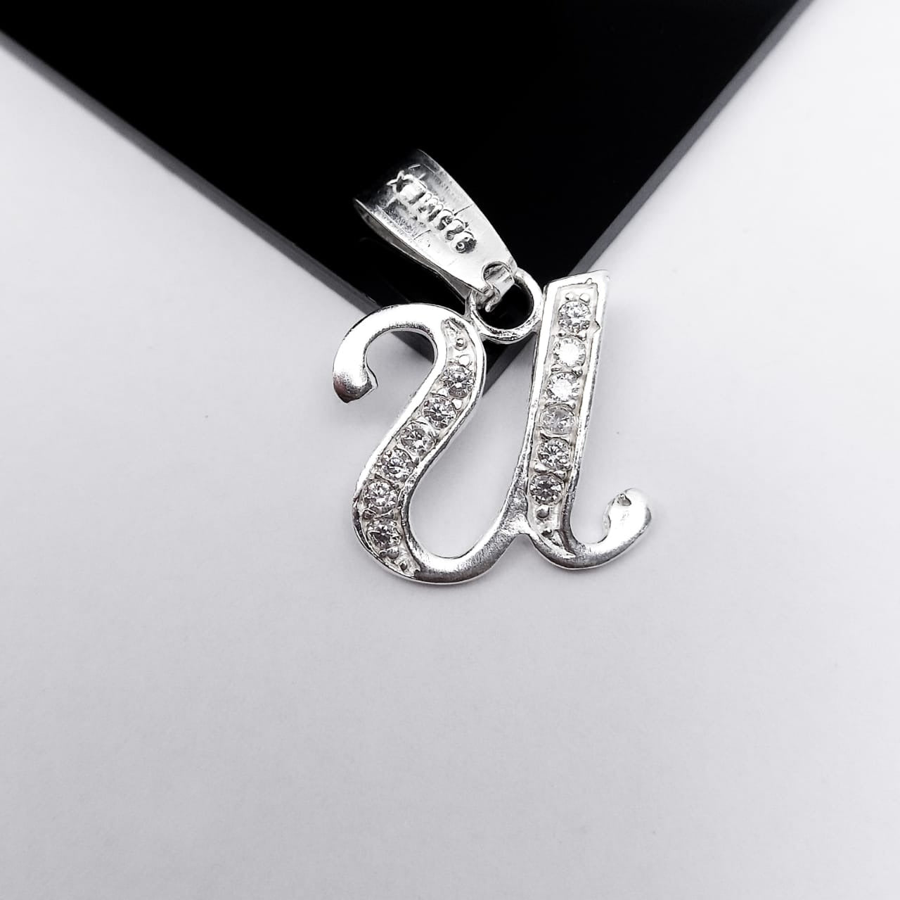 #D116 - Dije De Letra Con Zirconia De Plata - B09/1.5