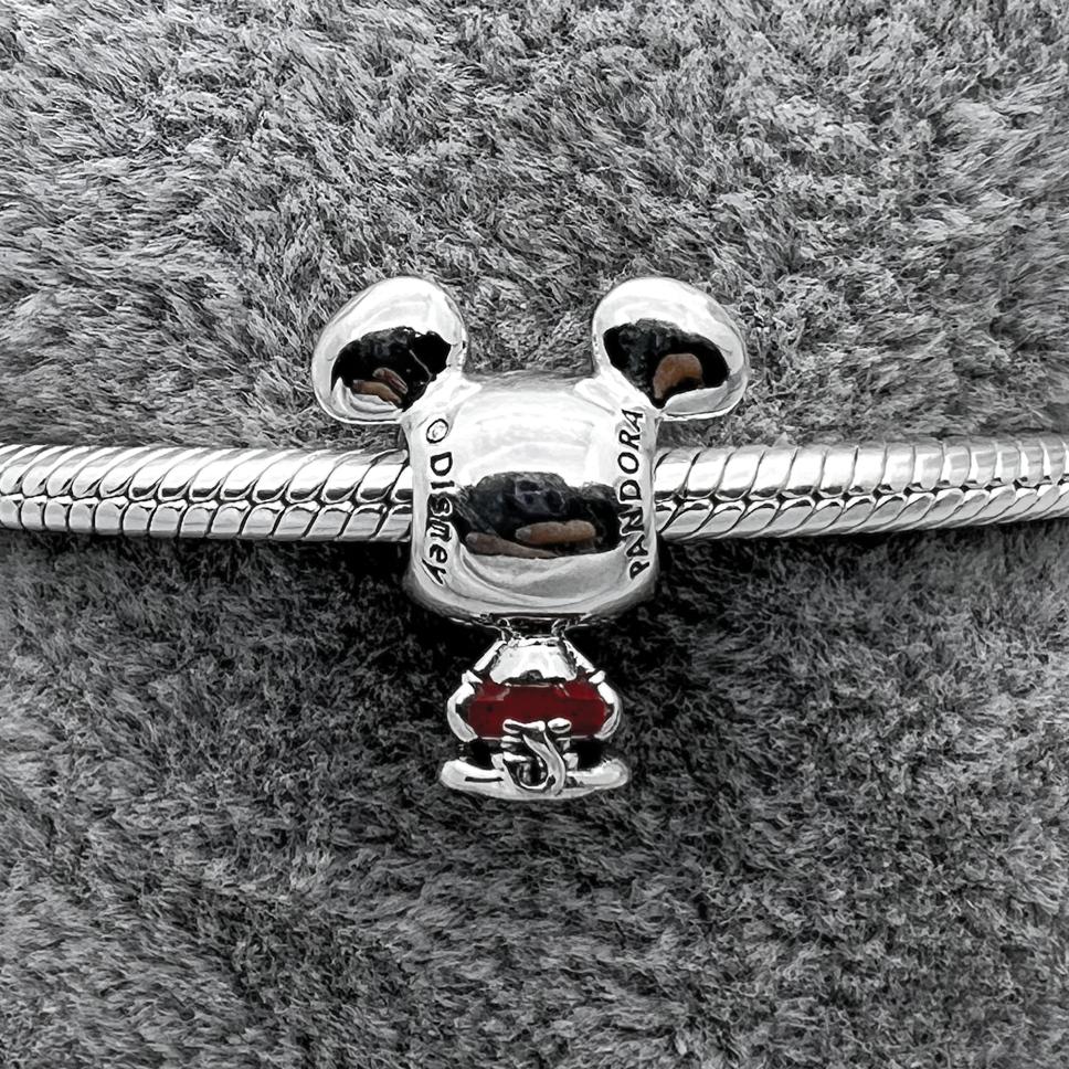 #PAN305 - Charm Mickey Mouse De Plata - B11/2.4